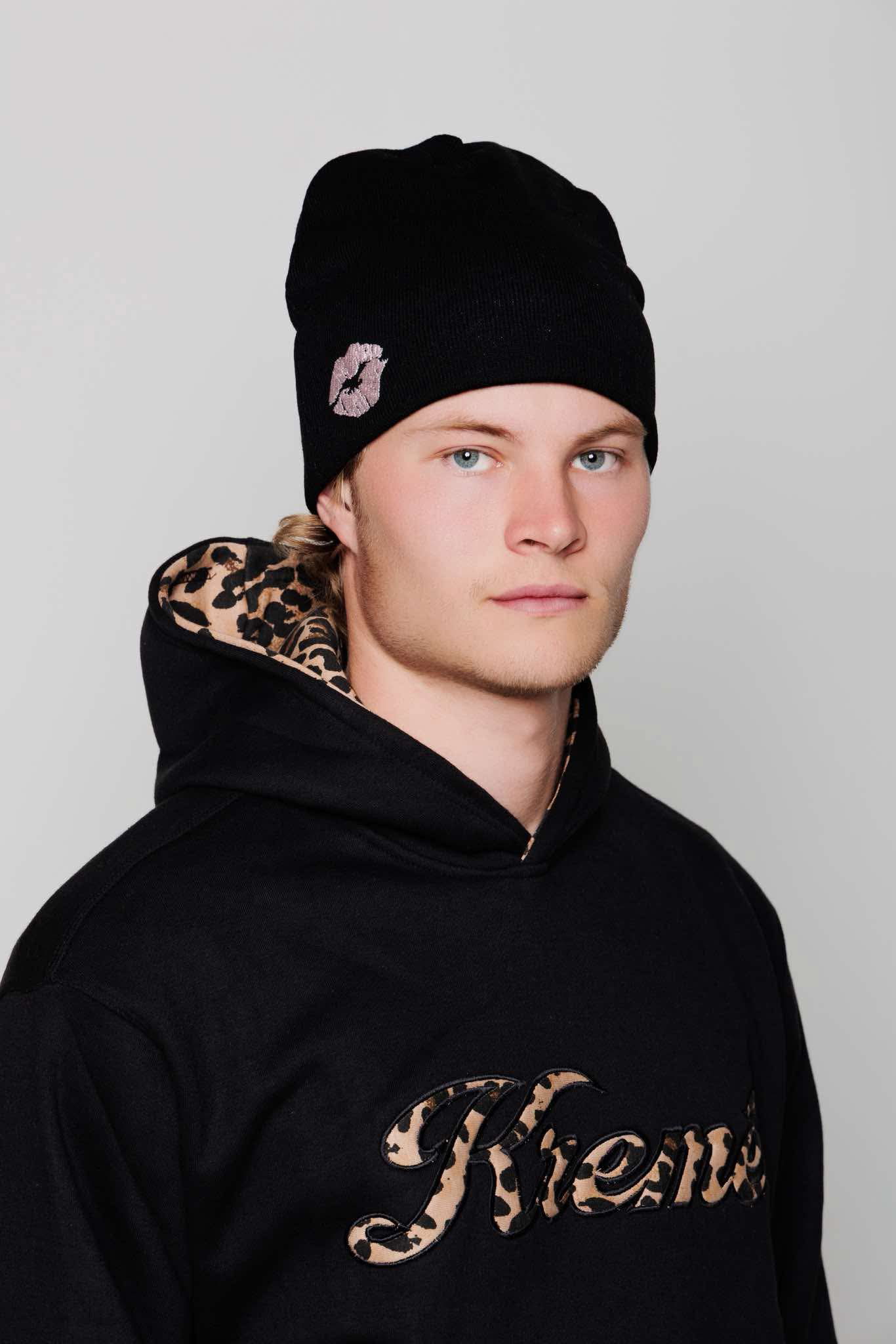 KREMÉ Reversible Beanie